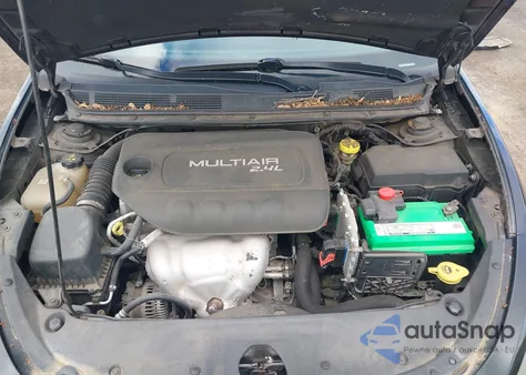 2015 Dodge Dart Sxt z USA, uszkodzony, nr VIN 1C3CDFBB4FD158494